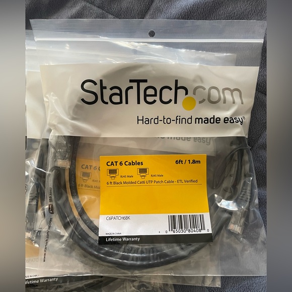 NEW - StarTech Cat 6 Cables (6ft) - Picture 1 of 2